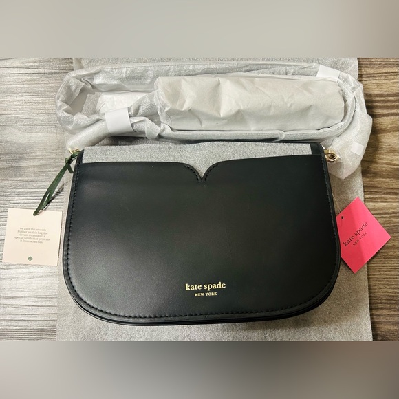 Kate Spade New York
Lula Medium Leather Saddle Bag - Picture 10 of 13